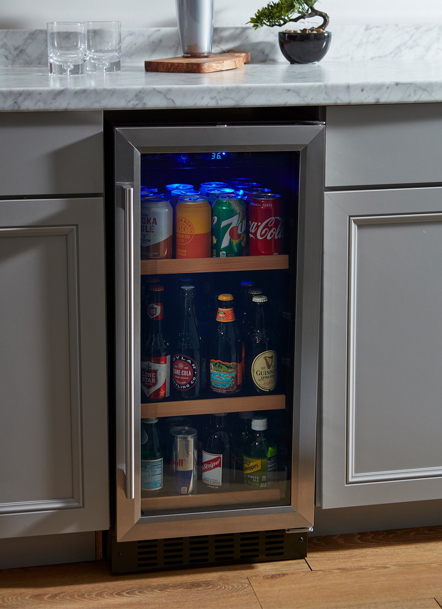 Smith & Hanks BEV88 Under-Counter Beverage Cooler